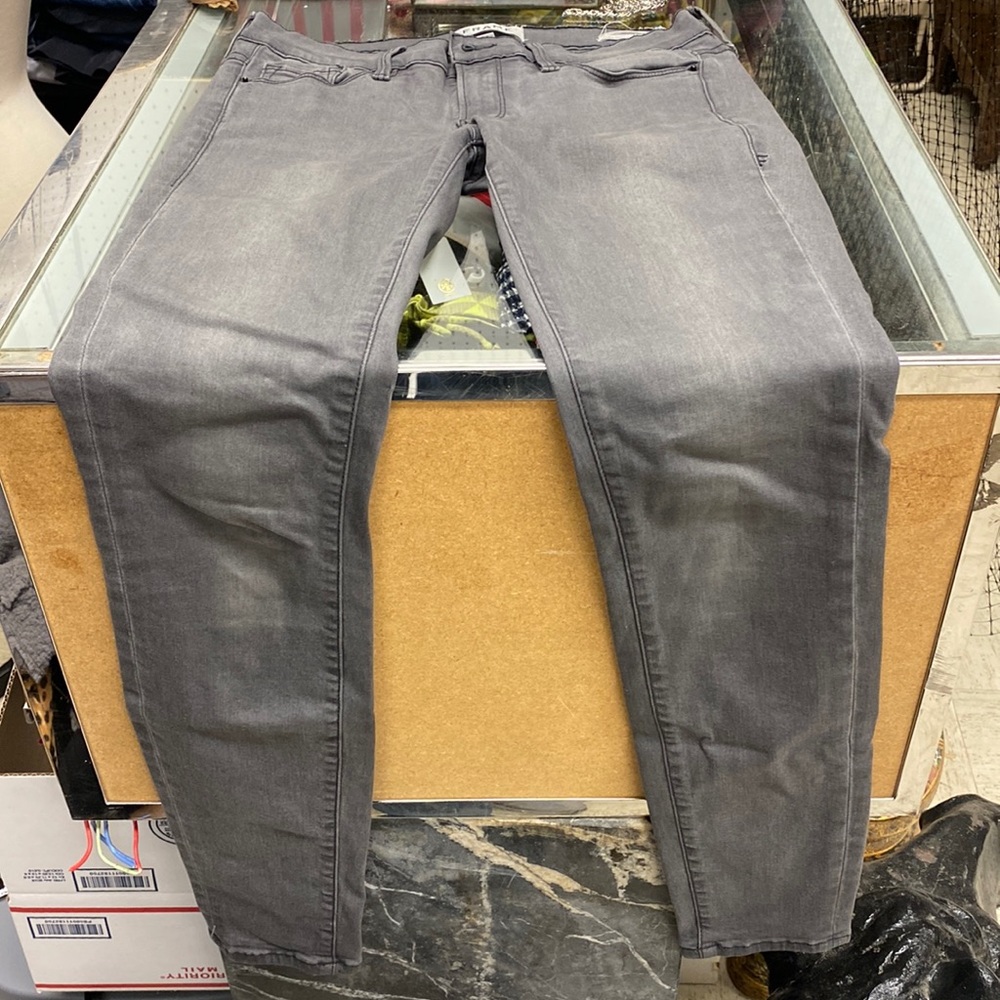 Frame Le Skinny De Jeanne - Sz 27